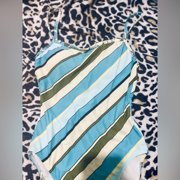 Other - Vintage Swimsuit Size 10